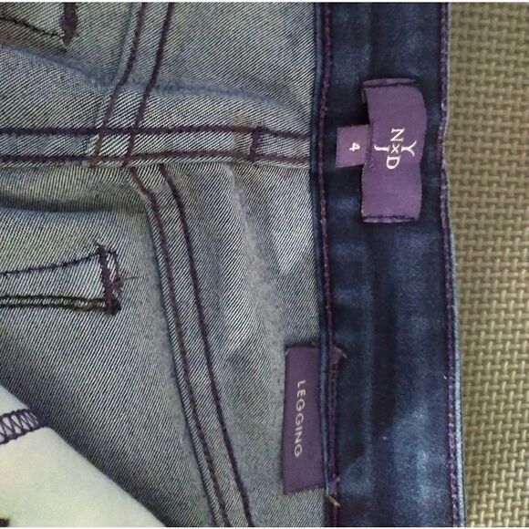 𝅺NYDJ | medium blue leggings/ jeggings/ skinny jeans - Picture 8 of 15